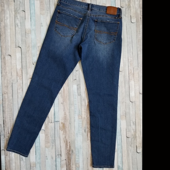 Lucky Brand Charlie Skinny Jeans - Picture 2 of 7